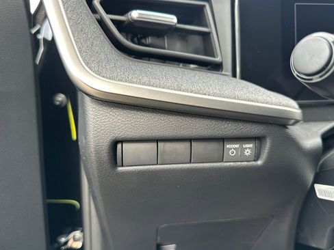 New 2026 Nissan Kicks SV w/ SV Premium Package image 12