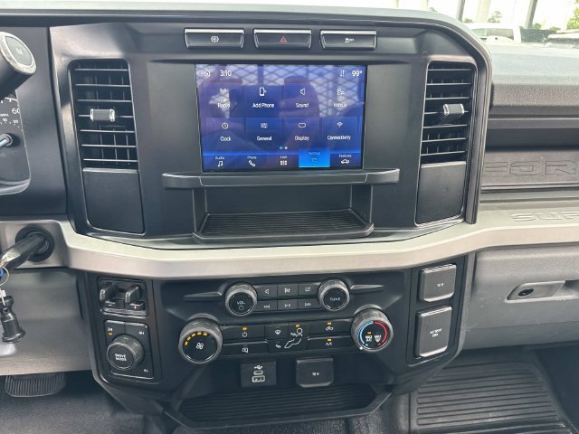 Used 2024 Ford F350 XL w/ XL Chrome Package AWD/4WD image 24