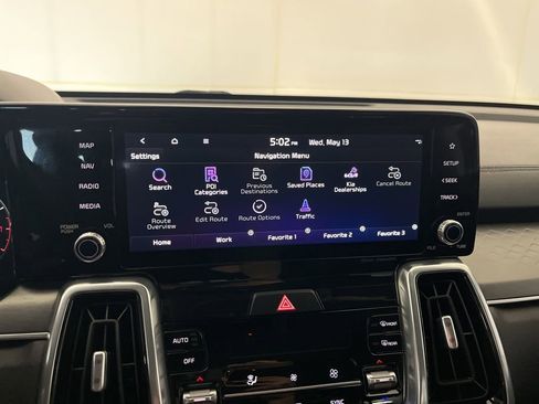 Used 2023 Kia Sorento SX AWD/4WD image 76