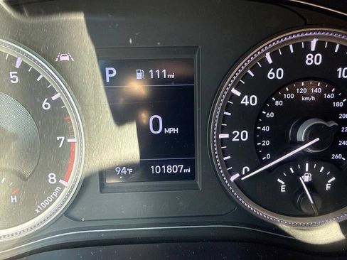 Used 2019 Hyundai Santa Fe SE FWD image 12