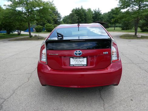 Used 2015 Toyota Prius Four FWD image 6