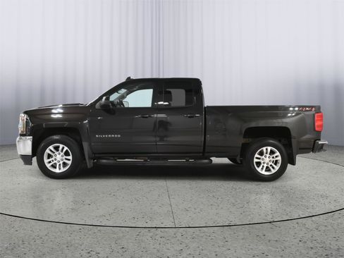 Used 2018 Chevrolet Silverado 1500 LT w/ All Star Edition image 23