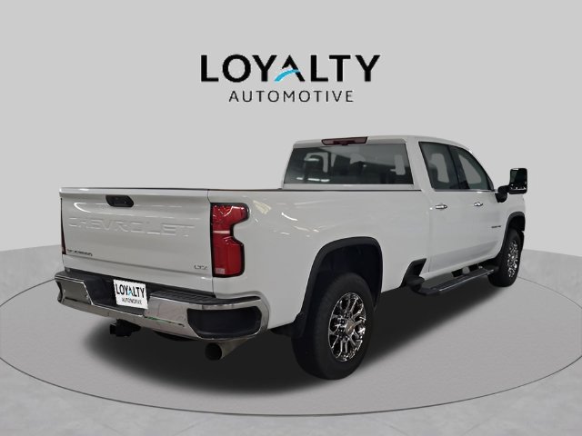 Used 2026 Chevrolet Silverado 3500 LTZ w/ LTZ Premium Package AWD/4WD image 4
