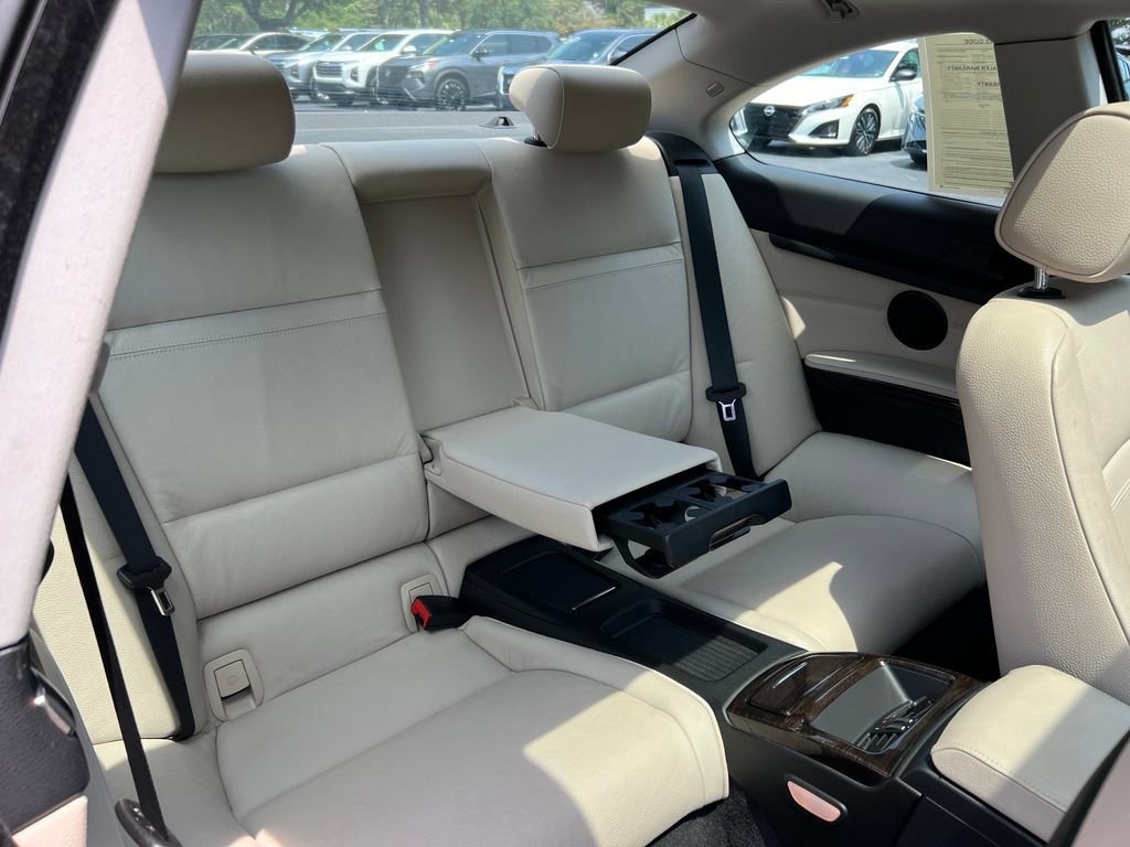 Used 2012 BMW 328i xDrive Coupe AWD/4WD image 22