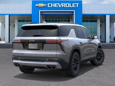 New 2026 Chevrolet Traverse Z71 w/ Driver Confidence Package AWD/4WD image 4