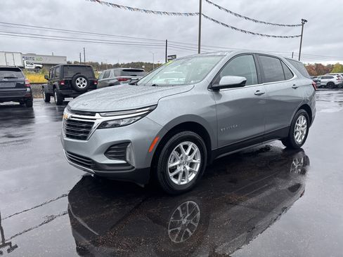 Used 2024 Chevrolet Equinox LT image 8