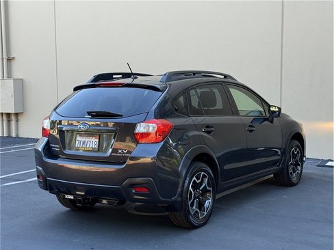 Used 2015 Subaru Crosstrek 2.0i Premium w/ Moonroof Package AWD/4WD image 6