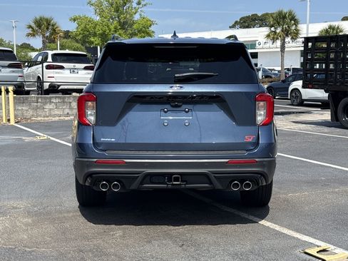 Used 2020 Ford Explorer ST image 9