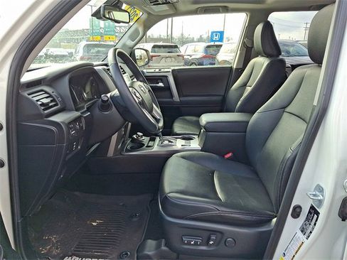 Used 2021 Toyota 4Runner Limited image 13