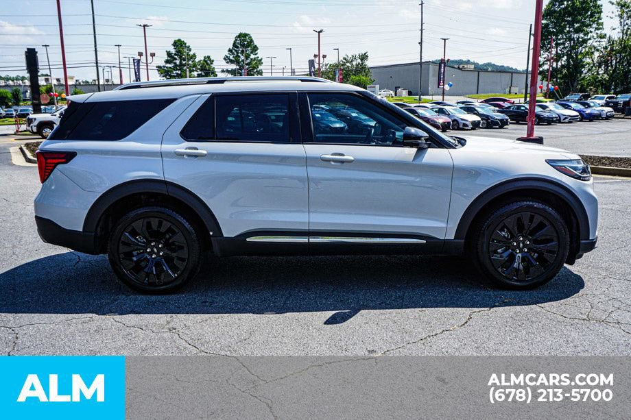 Used 2025 Ford Explorer Platinum w/ LUX Leather Package AWD/4WD image 8