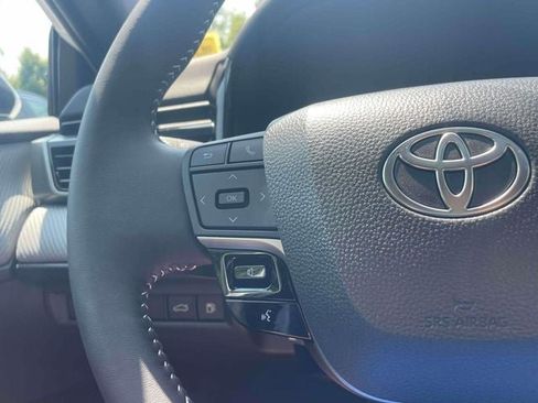 Used 2025 Toyota Camry SE w/ Multimedia Upgrade Package AWD/4WD image 25