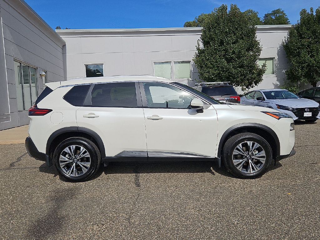 Certified 2023 Nissan Rogue SV w/ SV Premium B Package AWD/4WD image 9