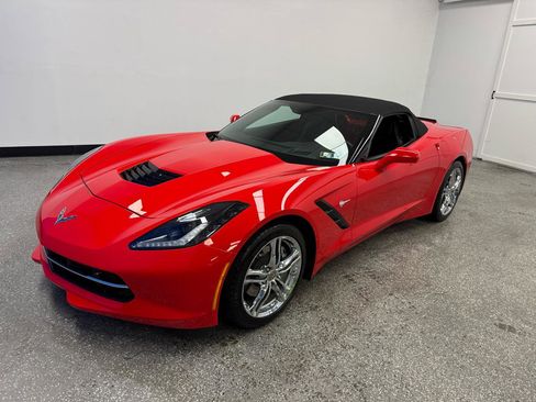 Used 2017 Chevrolet Corvette Stingray Convertible w/ 2LT Preferred Equipment Group RWD image 29