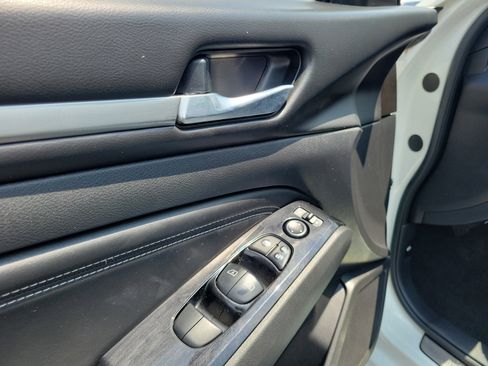 Used 2021 Nissan Altima 2.5 SL image 18