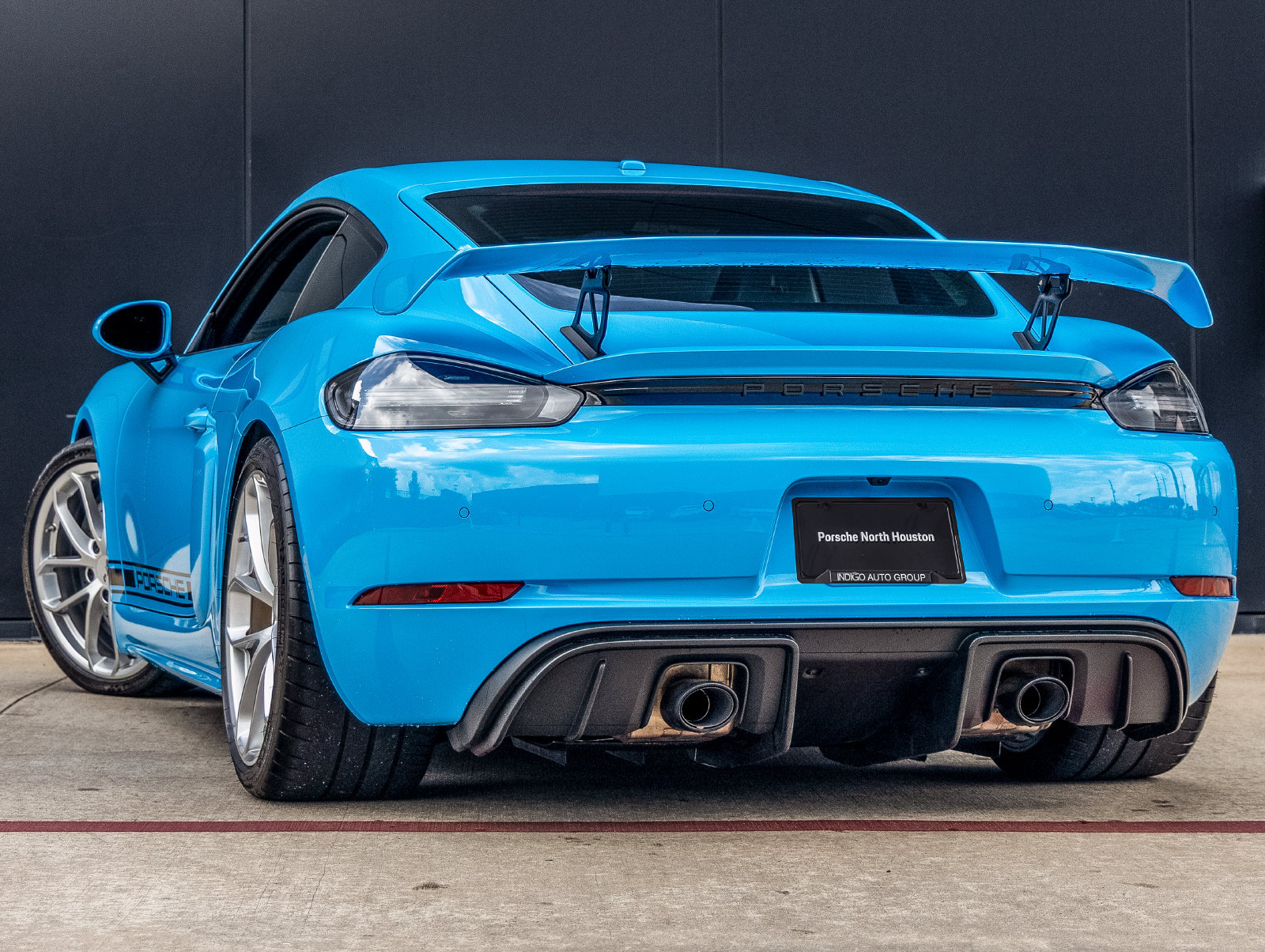Certified 2021 Porsche 718 Cayman GT4 RWD image 3