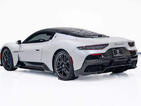 Used 2022 Maserati MC20 Coupe RWD image 5