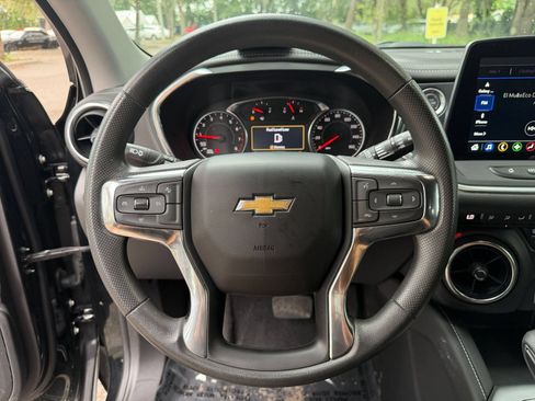 Used 2026 Chevrolet Blazer LT FWD image 28
