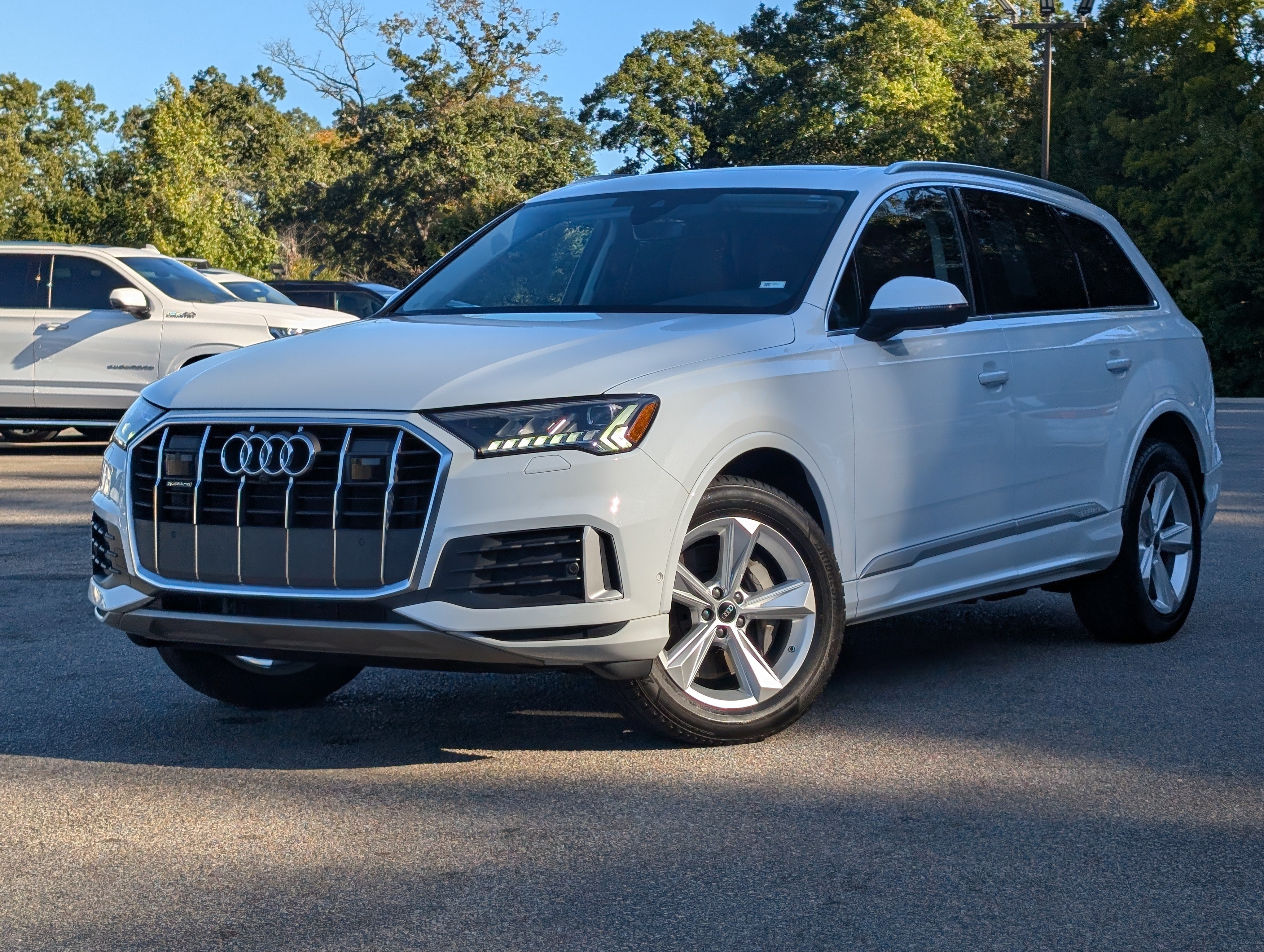 Used 2023 Audi Q7 2.0T Premium Plus w/ Premium Plus Package AWD/4WD image 4
