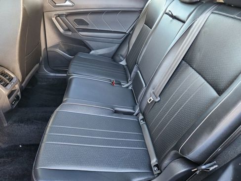 Certified 2024 Volkswagen Tiguan SE R-Line image 12