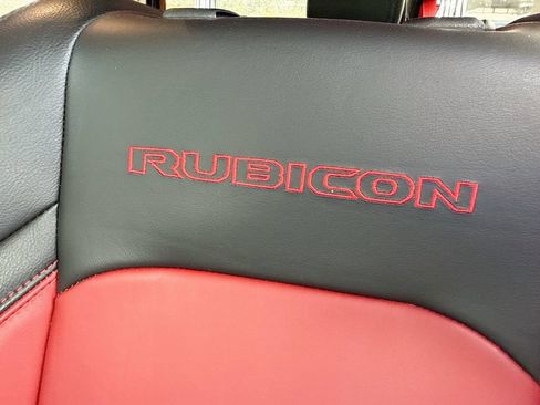 Used 2023 Jeep Wrangler Unlimited Rubicon 4xe AWD/4WD image 25