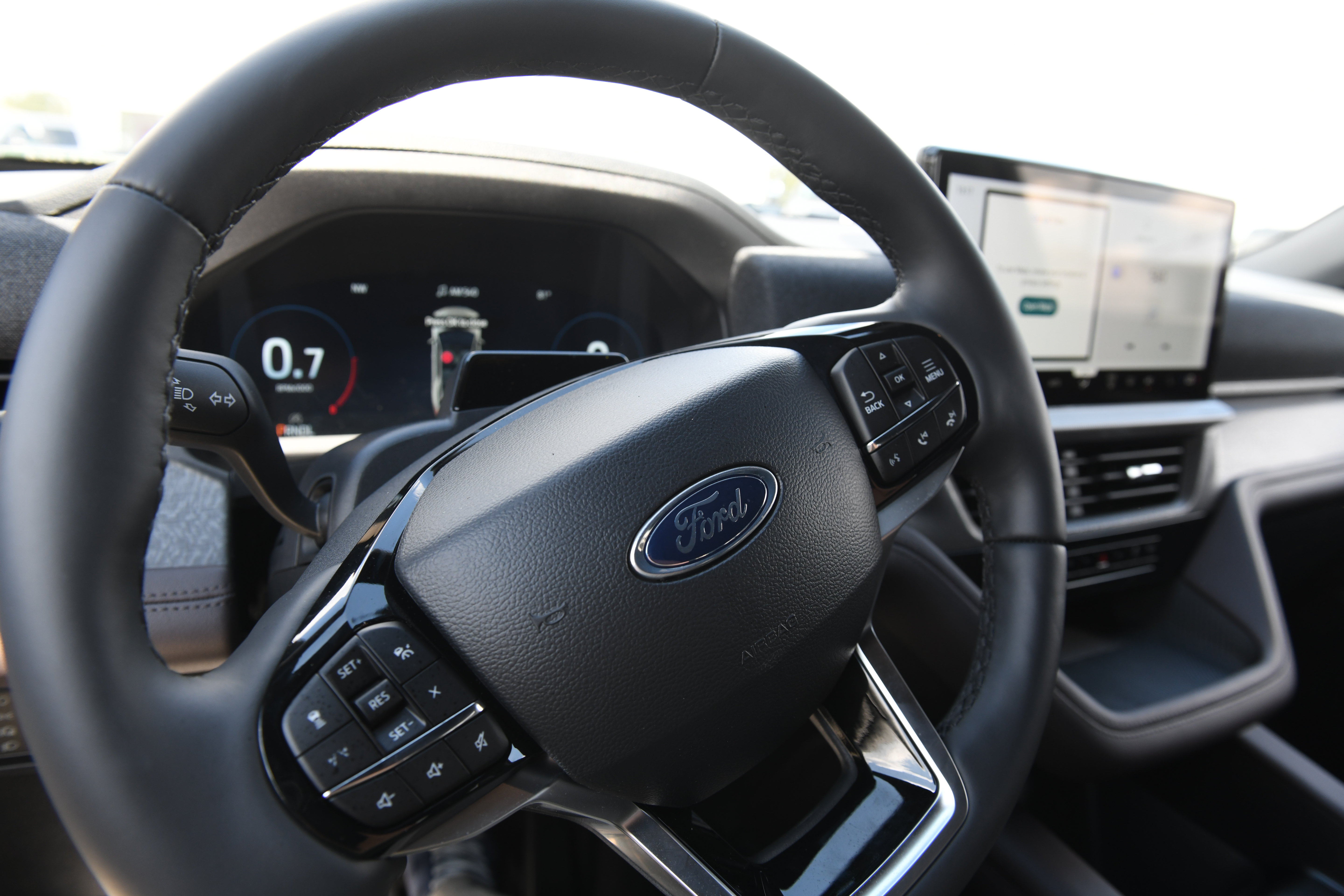 New 2027 Ford Explorer Platinum RWD image 22