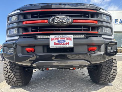 Used 2025 Ford F250 Lariat w/ Lariat Ultimate Package AWD/4WD image 40