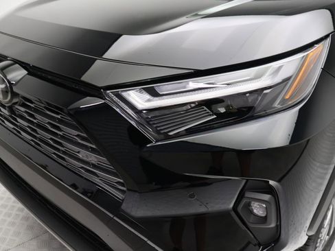 Used 2025 Toyota RAV4 Limited image 3