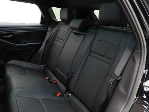 Used 2023 Land Rover Range Rover Evoque R-Dynamic SE AWD/4WD image 17