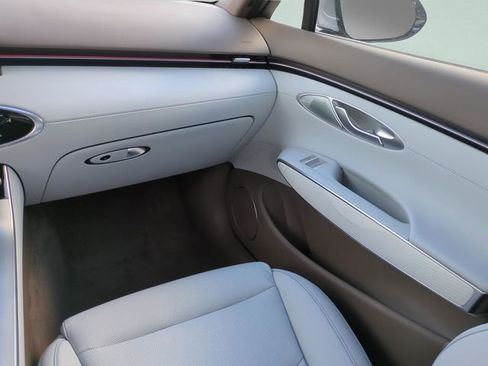 New 2026 Genesis GV70 2.5T Advanced AWD/4WD image 12