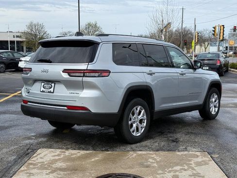 Used 2022 Jeep Grand Cherokee L Limited w/ Trailer Tow Group (B) AWD/4WD image 3