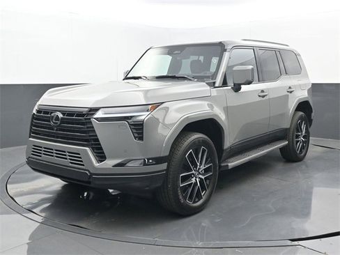 Used 2026 Lexus GX 550 w/ Accessory Package (2T) image 8