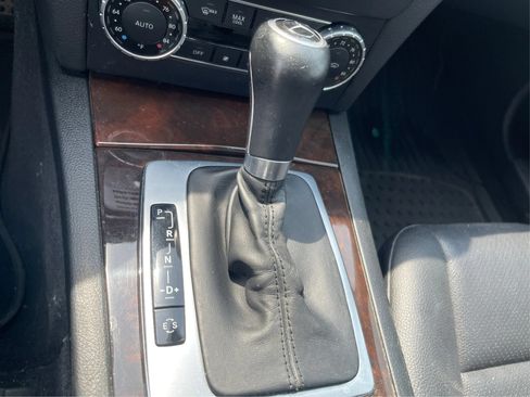 Used 2014 Mercedes-Benz C 300 4MATIC Sedan image 29