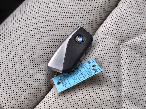 New 2026 BMW 540i xDrive image 36