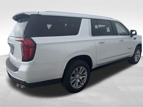 Used 2023 GMC Yukon XL Denali w/ Max Trailering Package AWD/4WD image 19