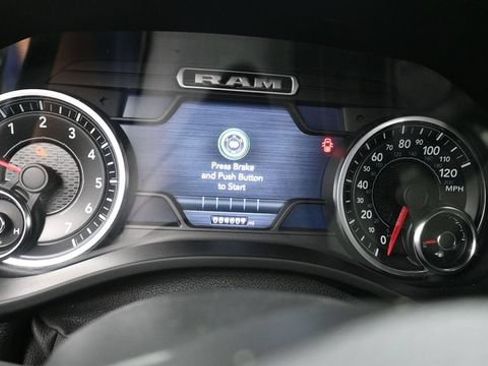 Used 2019 RAM 1500 Laramie AWD/4WD image 27