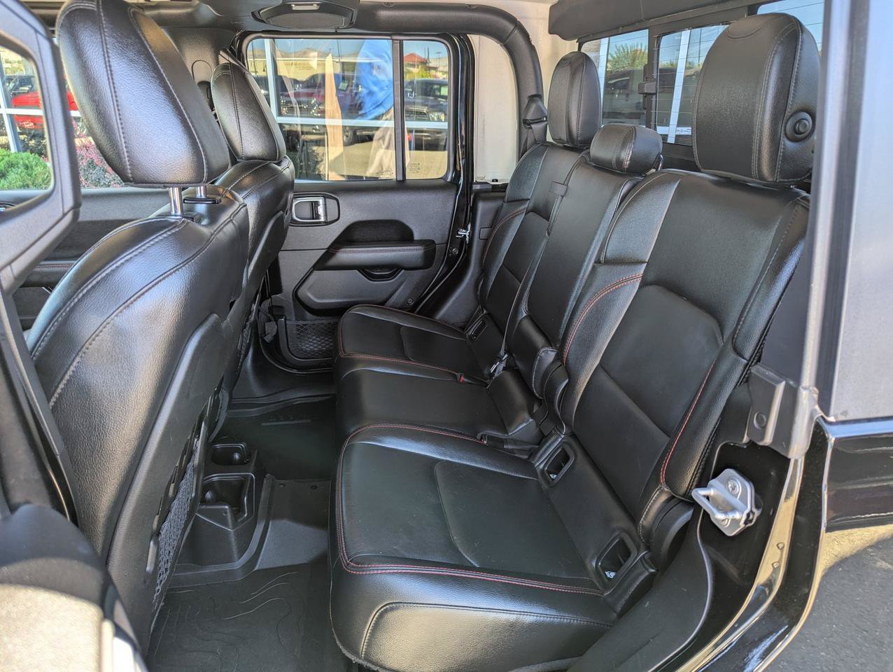 Used 2020 Jeep Gladiator Rubicon AWD/4WD image 25