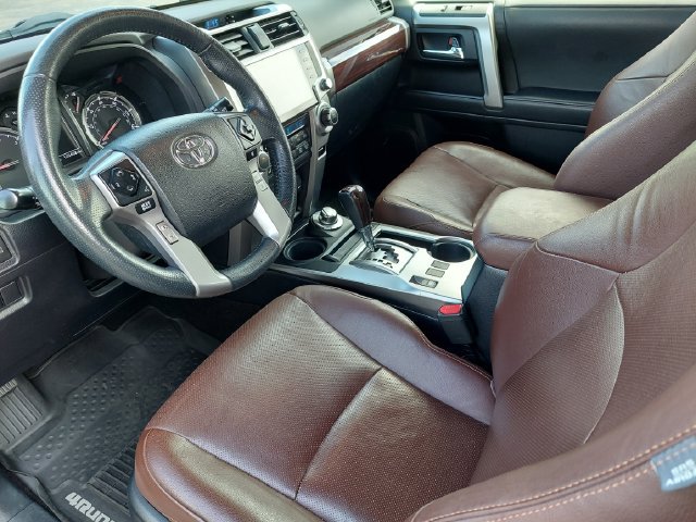 Used 2020 Toyota 4Runner Limited AWD/4WD image 9