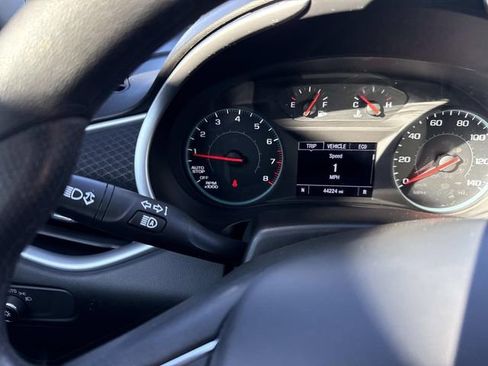 Used 2024 Chevrolet Malibu LT image 31