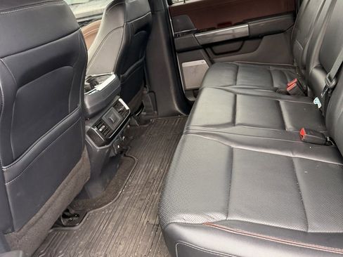 Used 2021 Ford F150 Lariat image 11