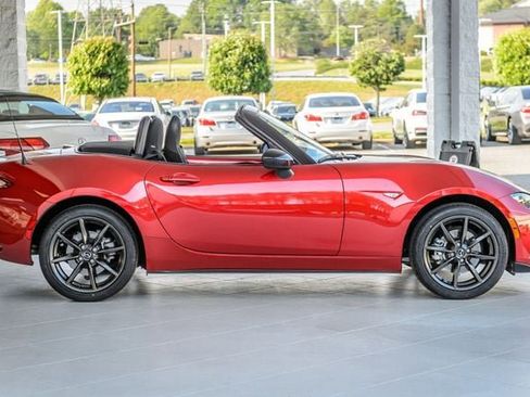 Used 2016 MAZDA MX-5 Miata Club RWD image 48