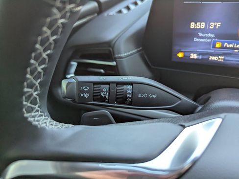 Used 2024 Chevrolet Traverse LT image 20