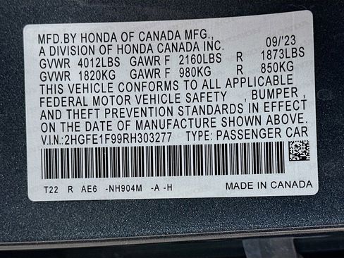 Certified 2024 Honda Civic Touring image 32