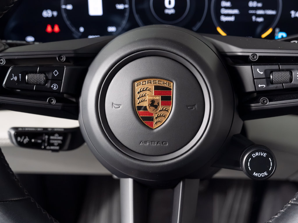 Certified 2023 Porsche Taycan 4S AWD/4WD image 32
