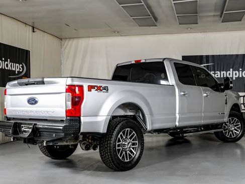 Used 2018 Ford F350 Lariat w/ Lariat Ultimate Package AWD/4WD image 8