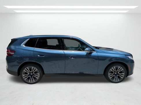 New 2026 BMW X3 xDrive30i w/ Premium Package AWD/4WD image 3