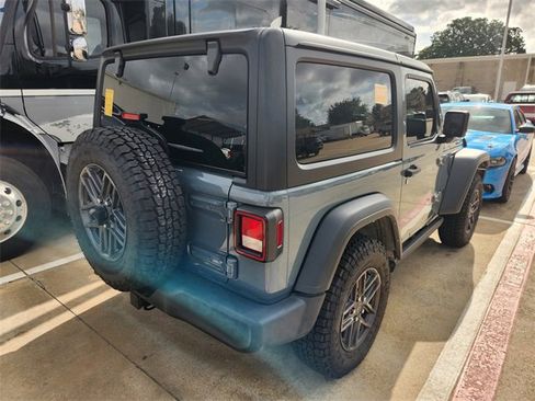 Used 2024 Jeep Wrangler Sport AWD/4WD image 6