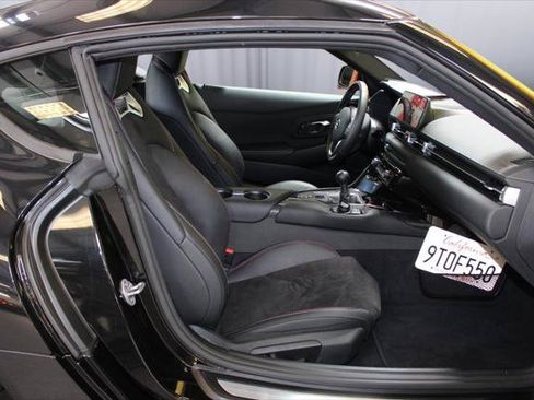 Certified 2025 Toyota Supra RWD image 48
