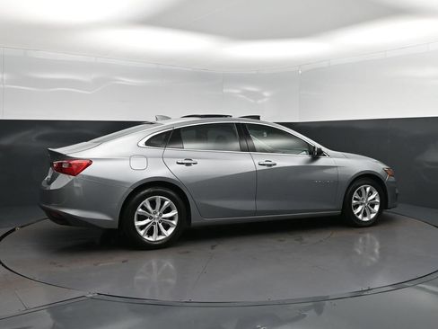 Used 2024 Chevrolet Malibu LT FWD image 8