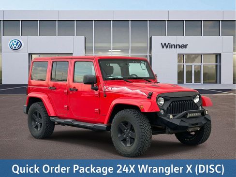 Used 2015 Jeep Wrangler Unlimited Sahara image 5