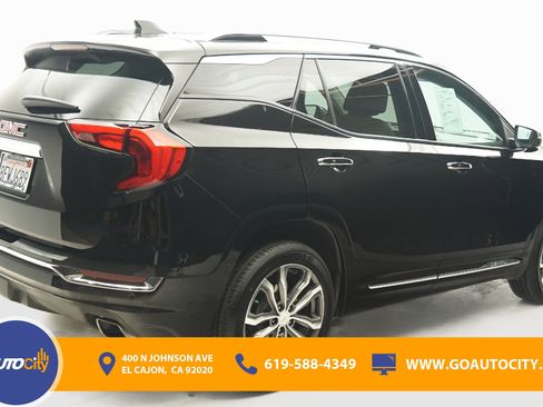 Used 2018 GMC Terrain Denali w/ Driver Alert Package II image 6